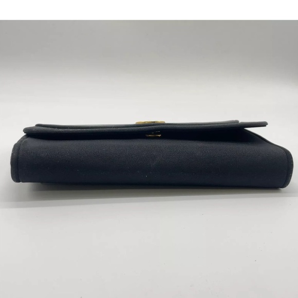 Authentic  GUCCI Black Chain Clutch Shoulder Bag/ original Gucci chain included - Picture 5 of 16